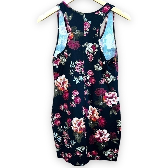 FASHION Nova Black With Floral Print Bodycon Dress, Size Large- New With Tags!!! - Picture 3 of 5